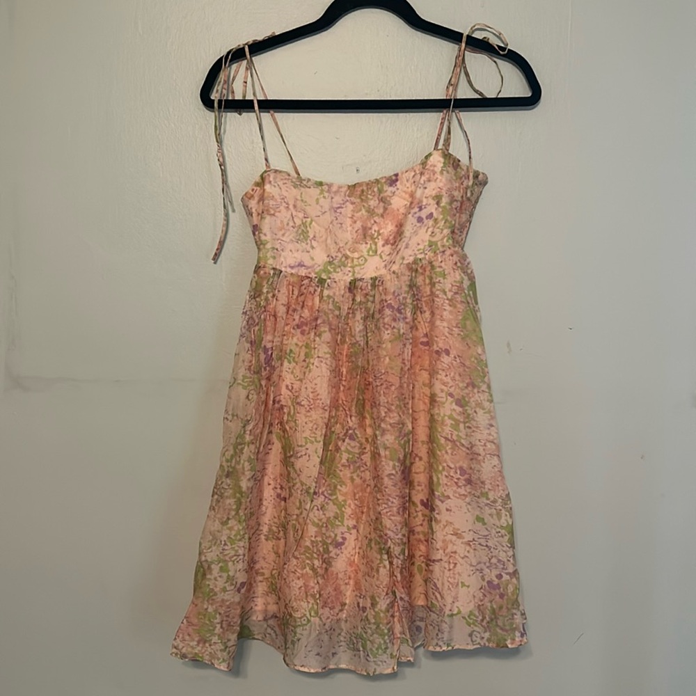 ASTR The Label floral mini dress size XS never worn but tags are off